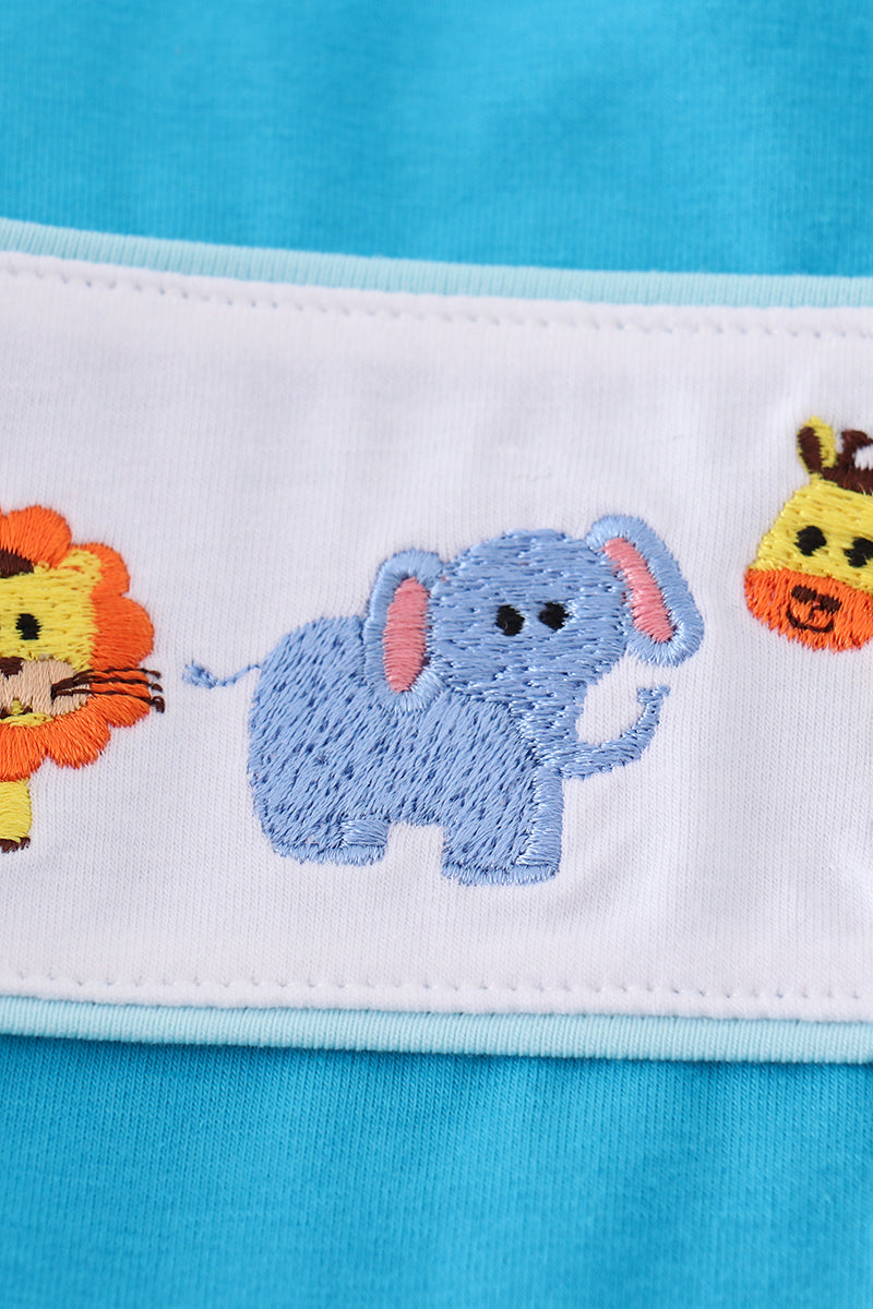 Boys Blue Seersucker Embroidered Zoo Animal Set