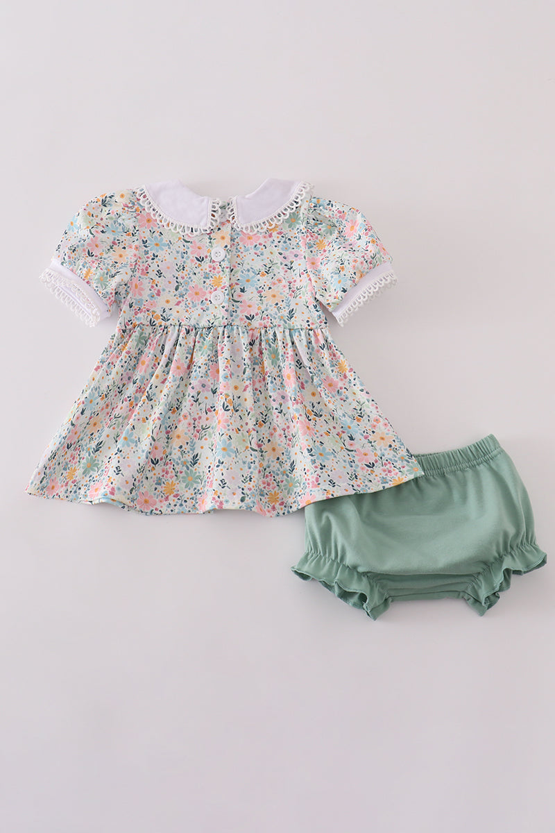 Girls Green Floral Pumpkin Embroidered Bloomer Set
