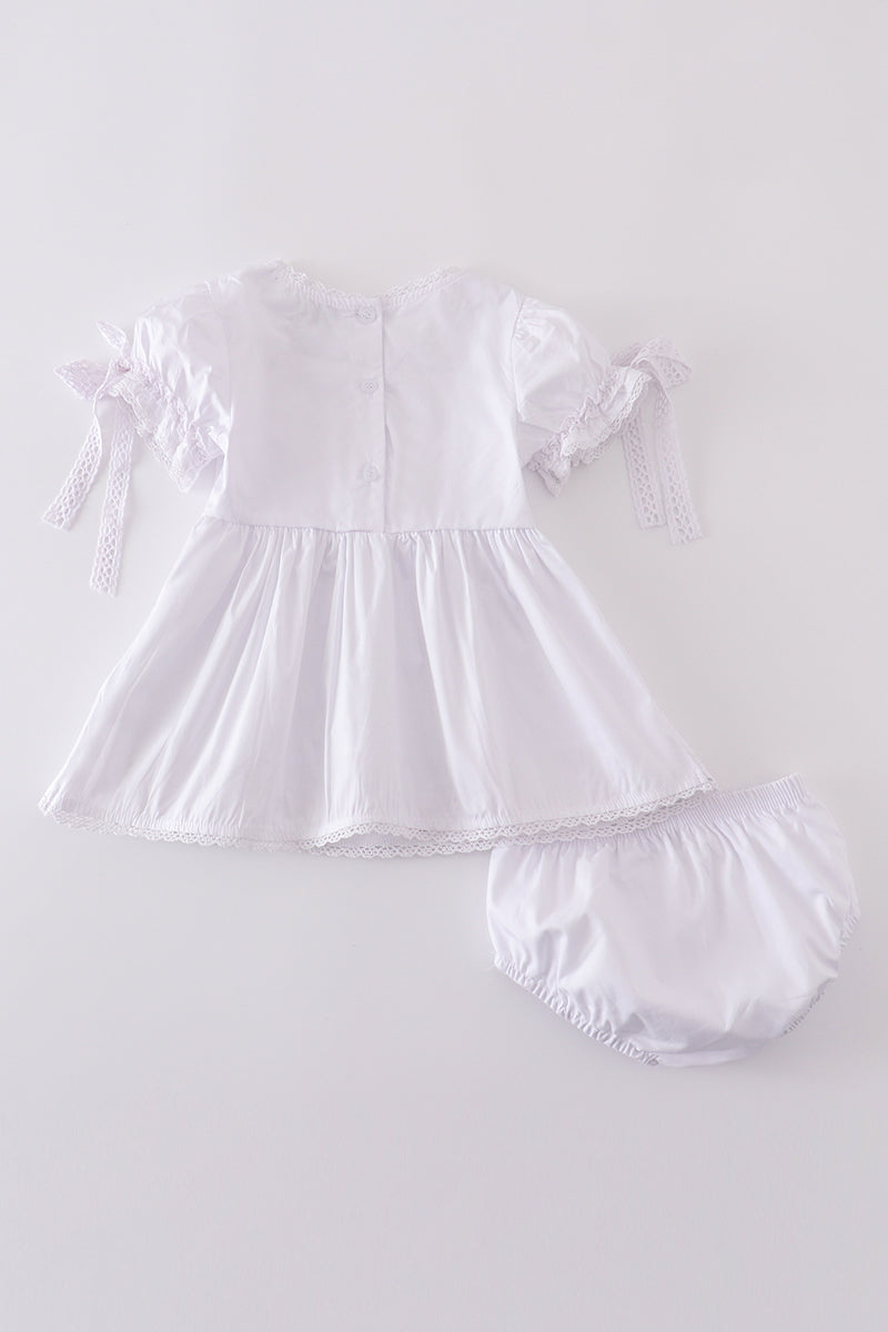 Girls Premium White Floral Embroidery Bloomer Set
