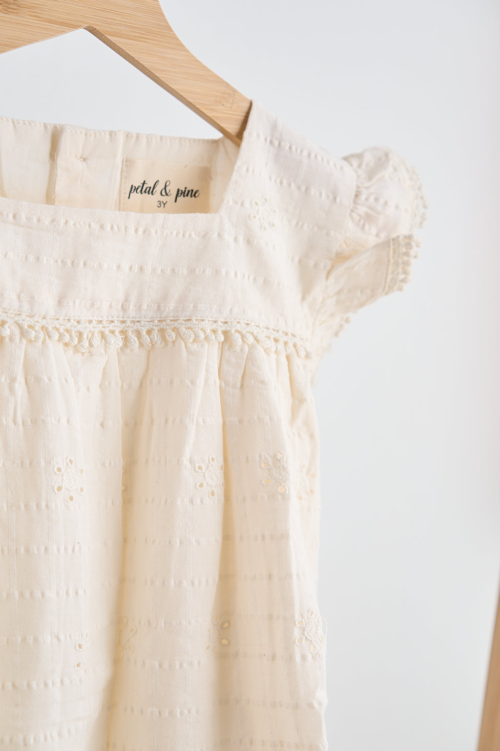 Girls White Lace Flutter Sleeve Dress