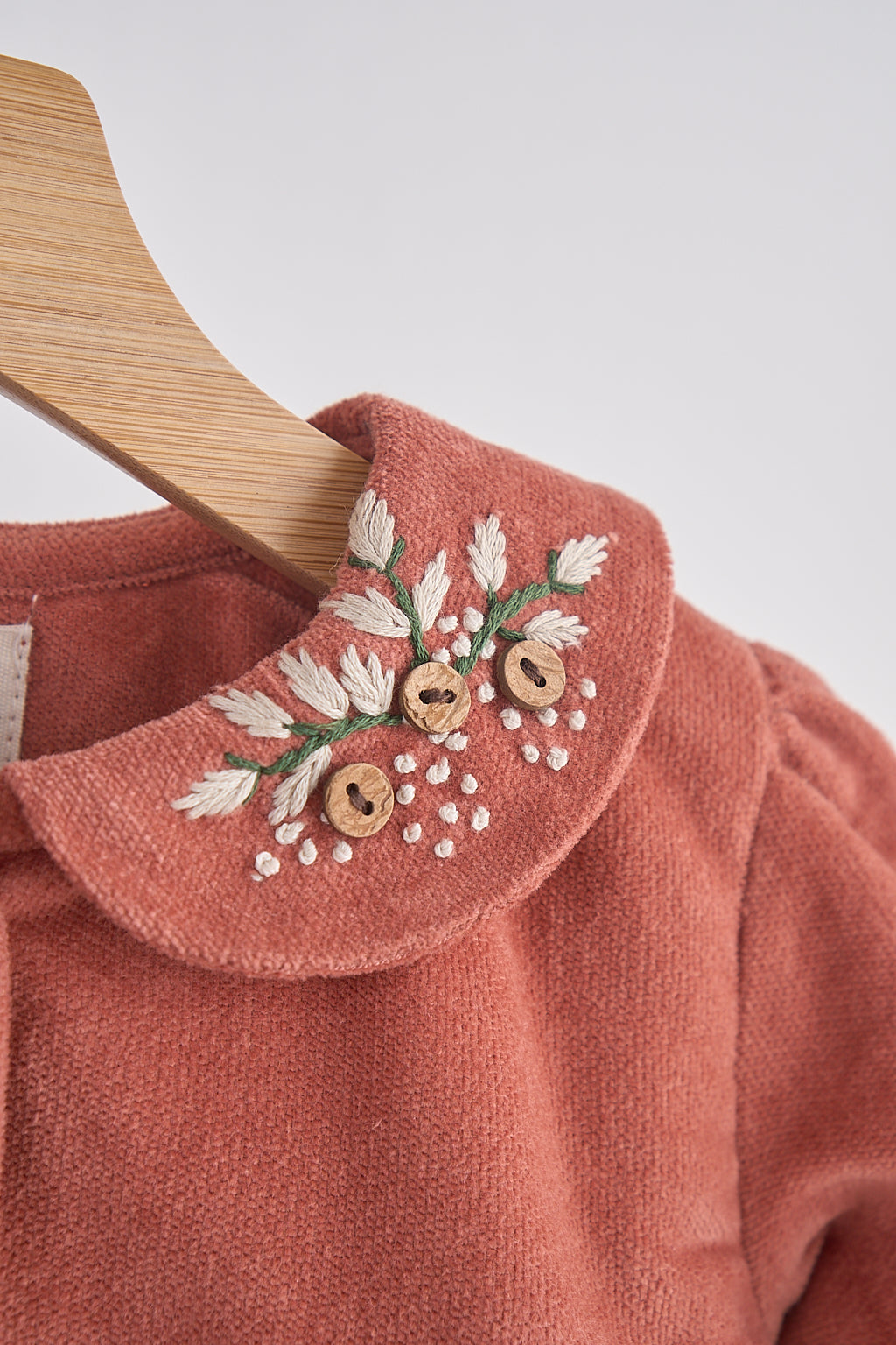 Girls Floral Embroidery Velveteen Dress