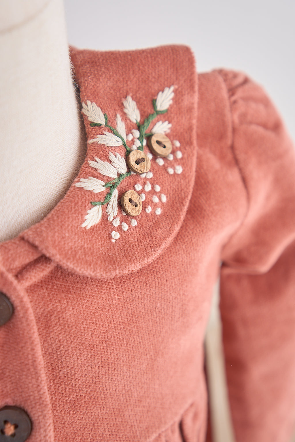 Girls Floral Embroidery Velveteen Dress