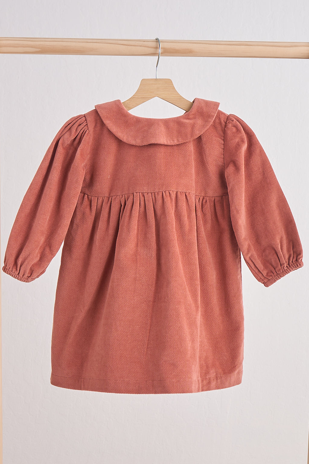 Girls Floral Embroidery Velveteen Dress