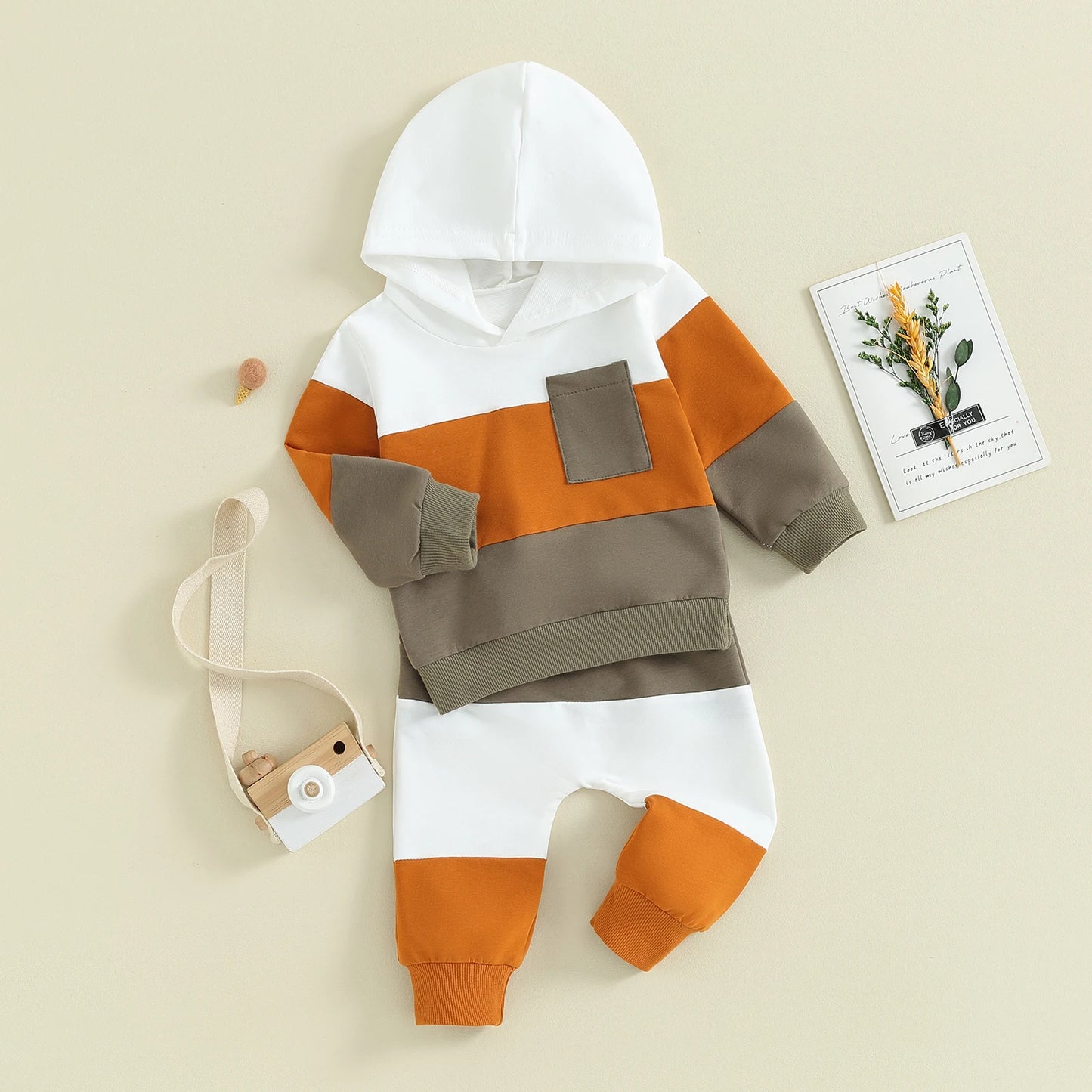 Boys Contrast Color Pocket Hoodie Pant Set