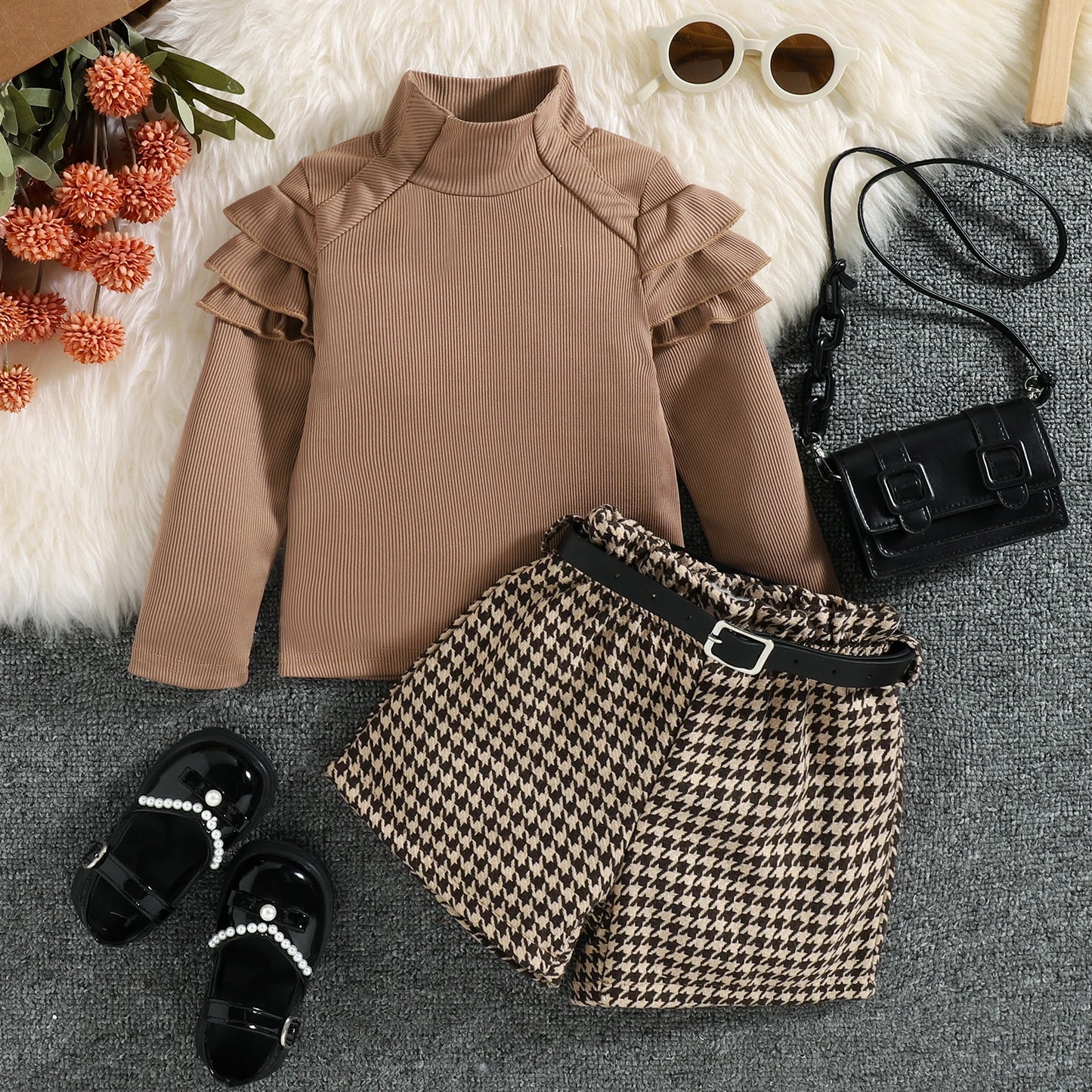Girls Ruffle Sleeve Knit Turtleneck Houndstooth Belt Short Set