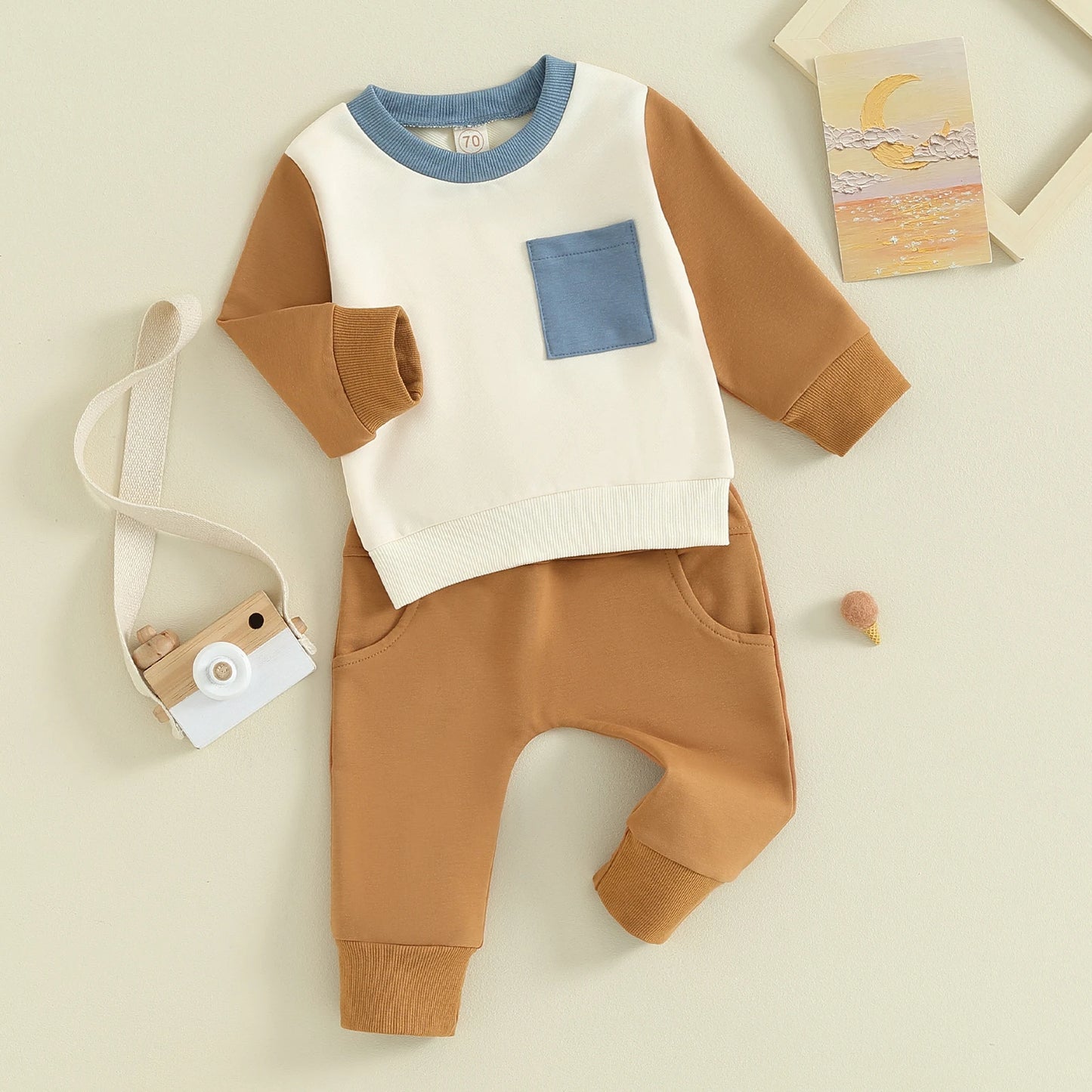 Boys Contrast Color Pocket Sweatshirt Pant Set
